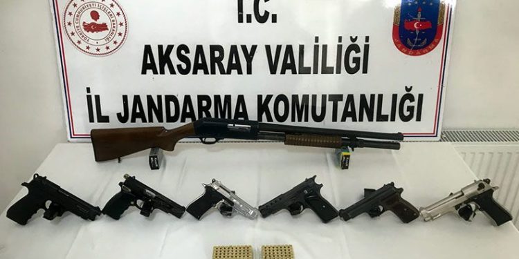 Aksaray’da düğün magandalarına baskın: 6 gözaltı