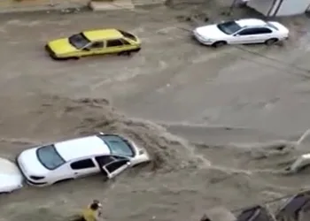İran’daki sel felaketinde can kaybı 76’ya yükseldi