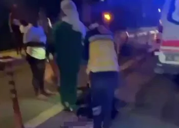 Eğlence dönüşü boğazından bıçaklandı