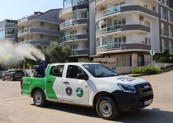 Mudanya’da sinekle mücadele