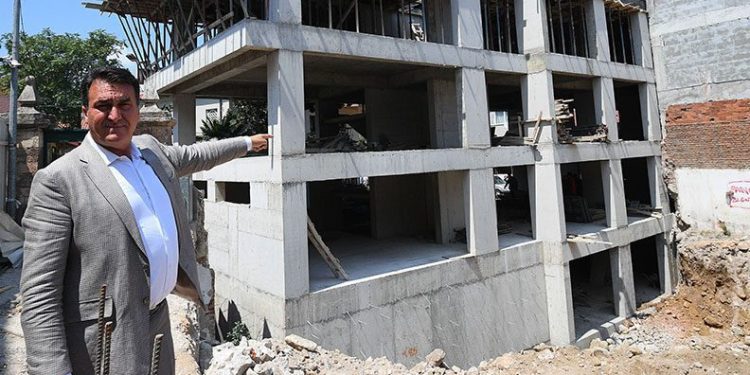 Bursa’nın manevi mekânı yeni binasına kavuşuyor