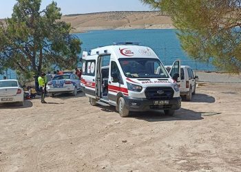 Şanlıurfa’da Baraj Gölü’ne giren genç kız boğuldu