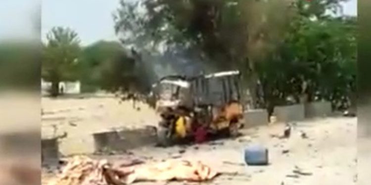 Pakistan’da askeri konvoya bombalı saldırı: 4 asker öldü