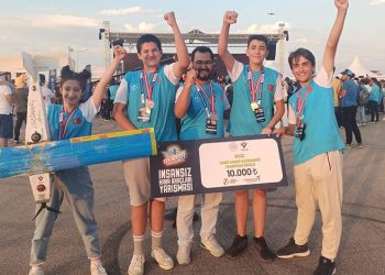 Yıldırımlı Feza takımına Teknofest’ten ödül