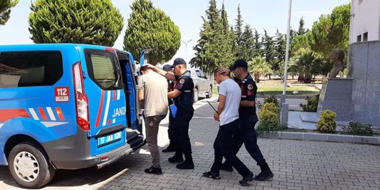 Çanakkale’de Yunanistan’a kaçmaya hazırlanan 2 FETÖ üyesi yakalandı