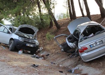 Aydın’da trafik kazası: 2 ölü, 4 yaralı