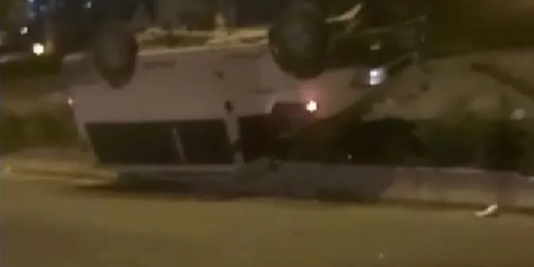 Araç takla attı: 1 ölü 1 ağır yaralı