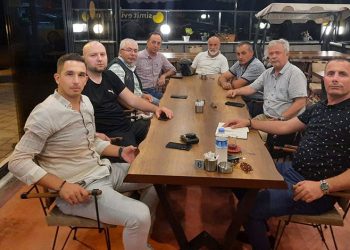 Nilüfer’in yeni mahallesinde vatandaşlar hizmet bekliyor