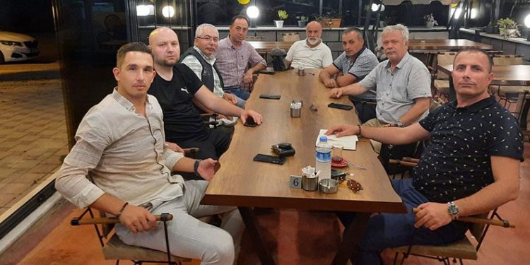 Nilüfer’in yeni mahallesinde vatandaşlar hizmet bekliyor