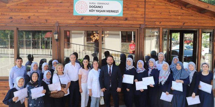 Serkan Gür Doğancı Yaşam Merkezi’ni ziyaret etti