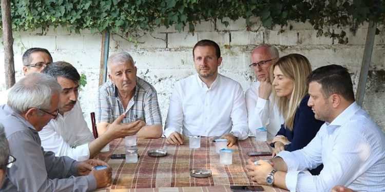 Bursa Milletvekilli Ahmet Kılıç’tan esnafa ziyaret