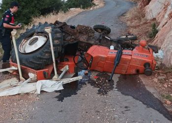 Adıyaman’da, traktör devrildi: 1 ölü, 2 yaralı