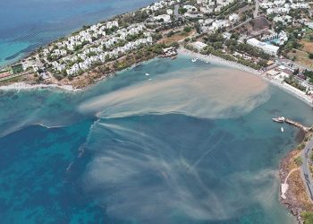 Cennet koylarda çamur kabusu