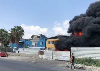 Mersin’de geri dönüşüm tesisinde yangın