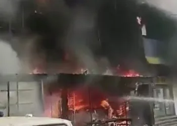 Hindistan’da hastanede yangın: 8 ölü