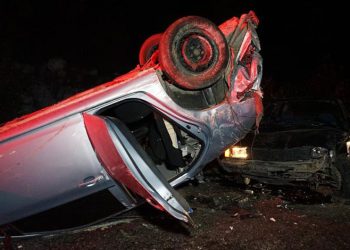 Zincirleme kazada can pazarı: 3 ölü, 5 yaralı