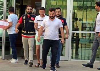 Cezaevinden çıkıp hırsızlık yaptı