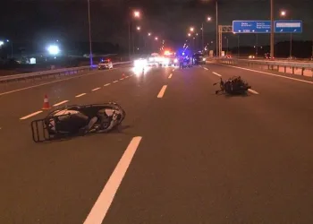 Havalimanı yolunda kaza: 3 yaralı