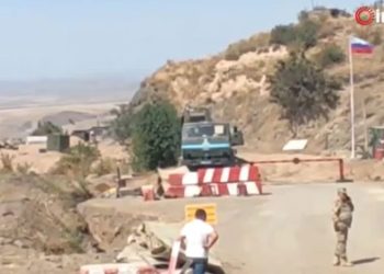 Laçın’da Rus kontrol noktaları kaldırılıyor