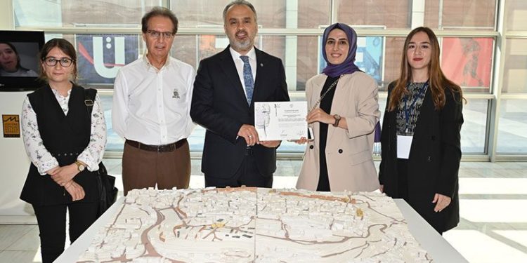 “Hedef projelerimizden birisi de Hisar Bölgesi”