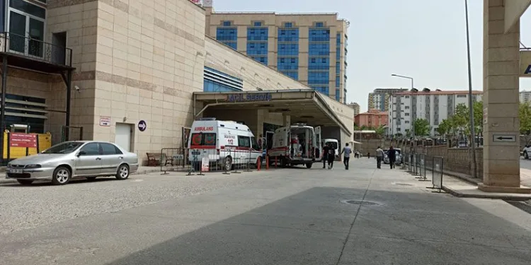 Siirt’te tarım aracı devrildi: 5 yaralı