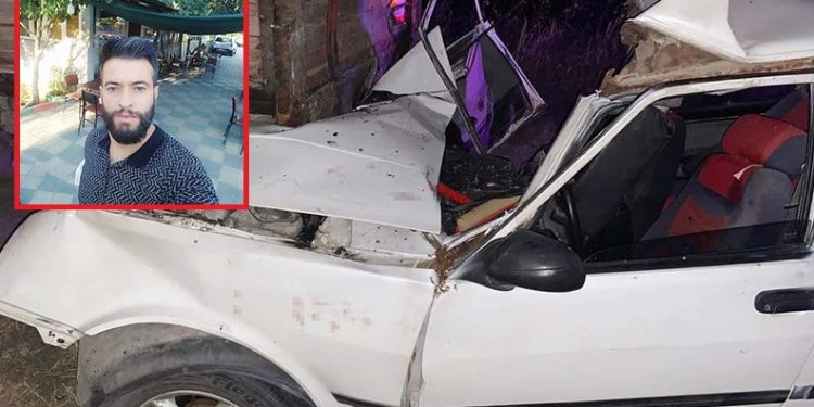 İzmir’de otomobil traktör kasasına çarptı, 2 kardeşten biri öldü