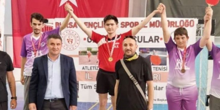 Özel sporcuya Milli Takım daveti