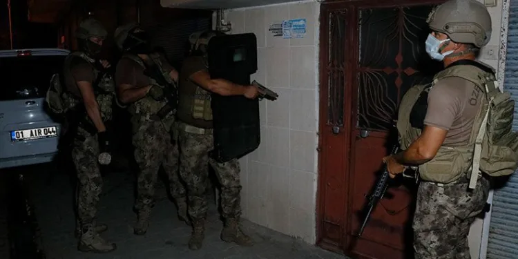 DEAŞ operasyonunda 6 gözaltı