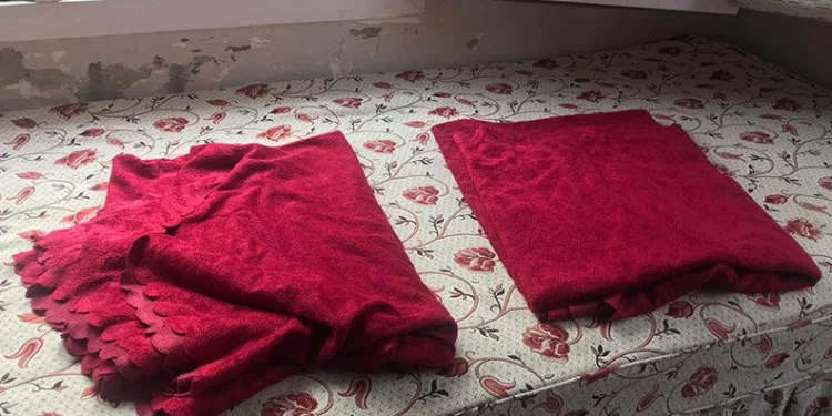 Cinayet zanlılarını “kırmızı örtü” ele verdi