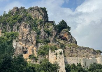 2 bin 500 yıllık Ünye Kalesi turizme hazırlanıyor