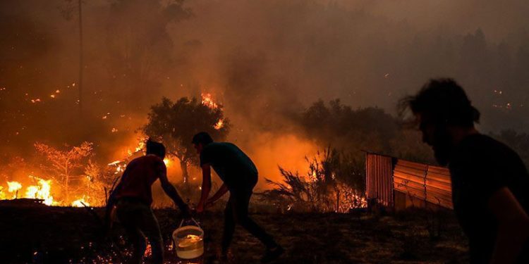 Portekiz’de yeniden yangın alarmı