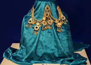 Türkmen takılarına modern yorum