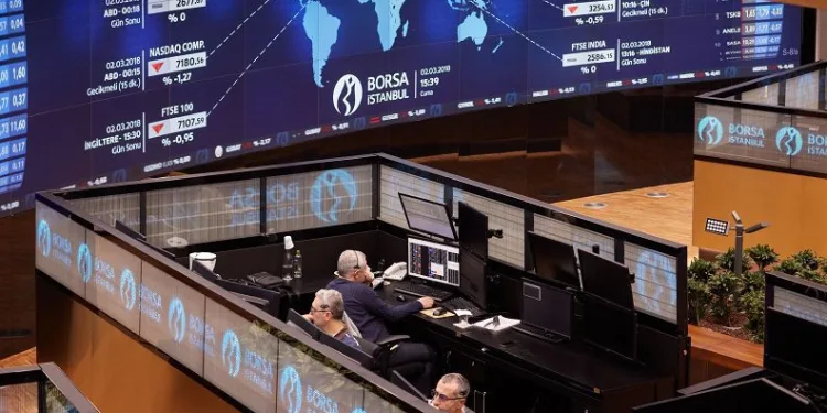 Borsa İstanbul ilk yarıda düştü