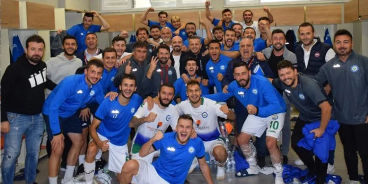 Nilüfer Belediye Futbol SK rahat kazandı