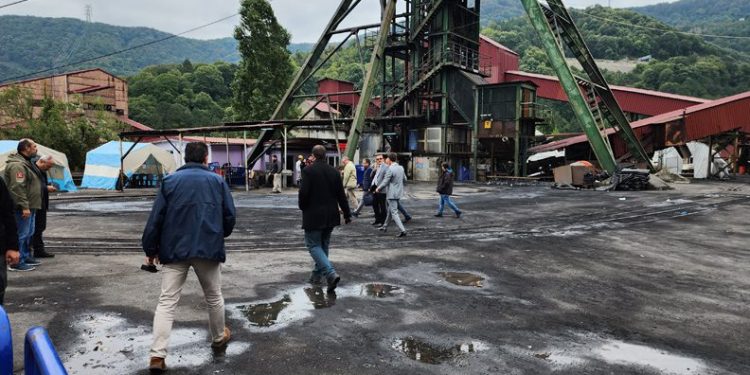 Bilirkişi heyeti Bartın’daki maden ocağında