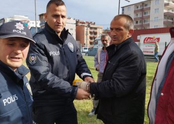 Bursa’da vatandaşlar yakalayıp polise telim etti