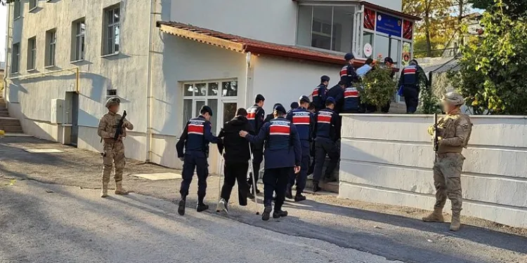 Yozgat’ta DEAŞ operasyonu: 5 gözaltı