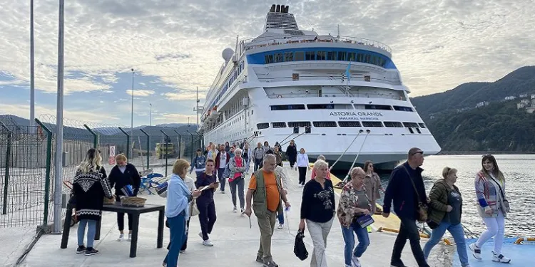 Amasra 3 bin 358 turist ağırladı