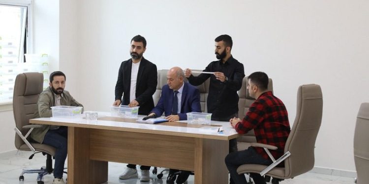 Bingöl’de TOKİ konutları için kura çekildi