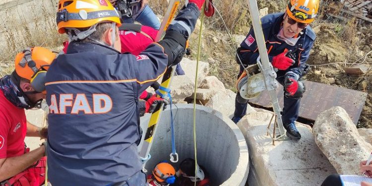 Eskişehir’de AFAD’dan nefes kesen deprem tatbikatı
