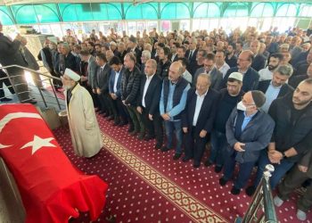 Bursa’da Kıbrıs gazisi dualarla uğurlandı