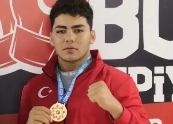 Türkiye şampiyonu sporcu kazada yaşamını yitirdi
