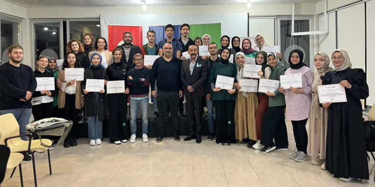 Bursa’da “Edebiyat ve Yazı Kampı” tamamlandı