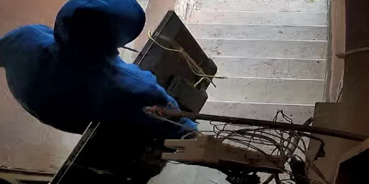 Bursa Yıldırım’da 2 hırsızlık olayının şüphelileri yakalandı