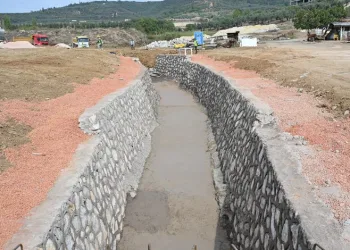 Bursa’da dere yataklarında kış hazırlığı