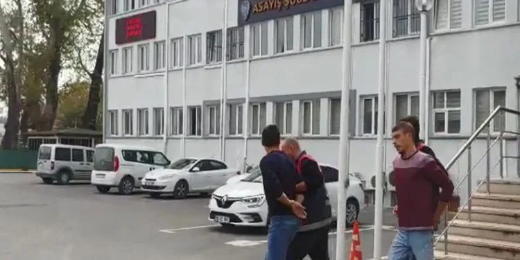 Bursa’da otomobil hırsızları yakalandı