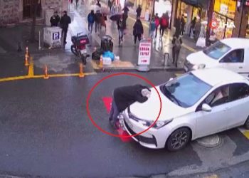 Kimse yaptığına bir anlam yükleyemedi