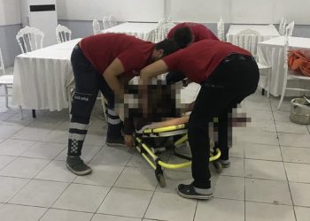 Oğlunun düğününde eşini öldürdü