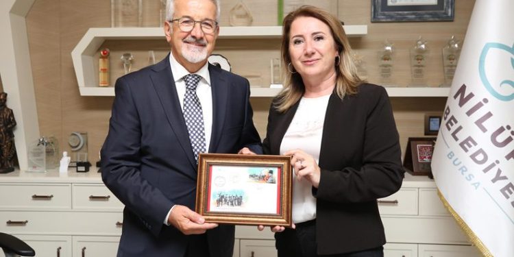 Başkan Erdem’e teşekkür ziyareti