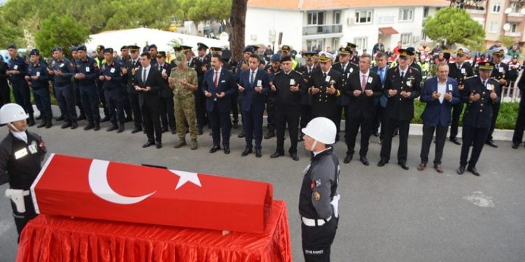 Ayvalık İlçe Emniyet Müdürlüğü’nün acı günü